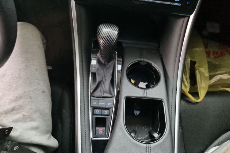 Toyota Avalon 2023 car image #23