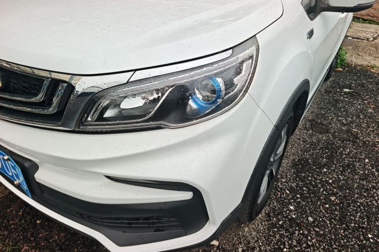 Vision X3 2019 car image #23