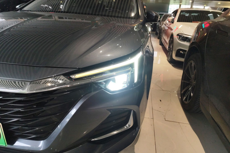 Roewe i6 MAX New Energy 2021 imagen de coche #23
