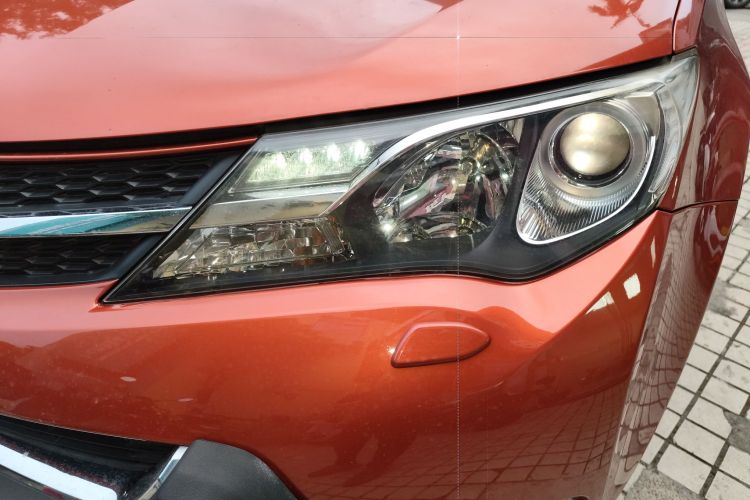 Toyota RAV4 2013 car image #23