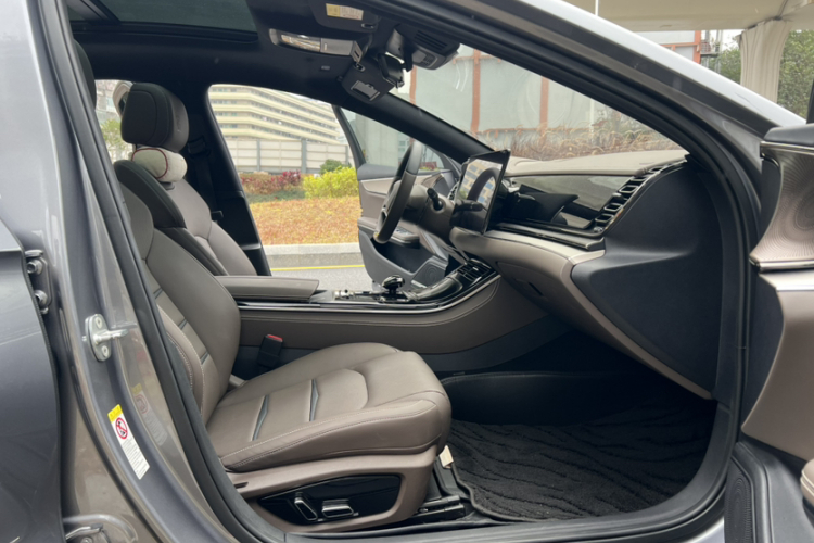 BYD Han 2021 car image #23