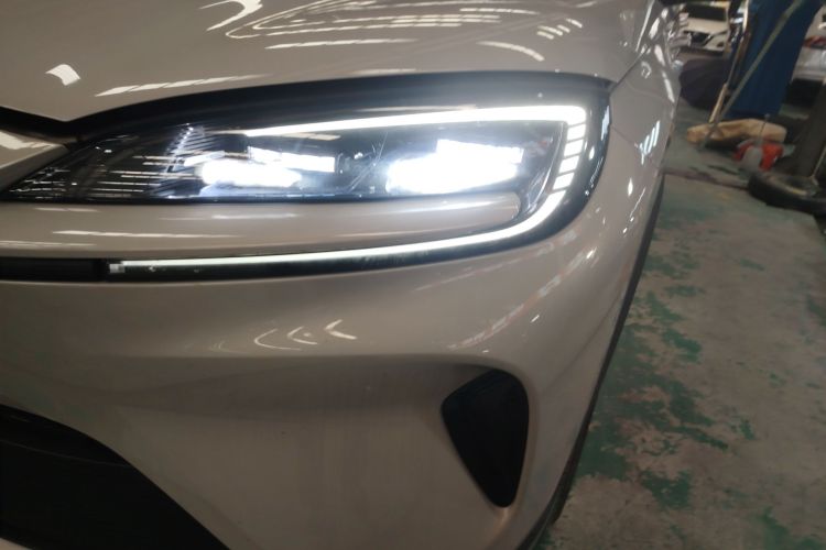 BYD Sea Lion 07 DM-i 2025 car image #23