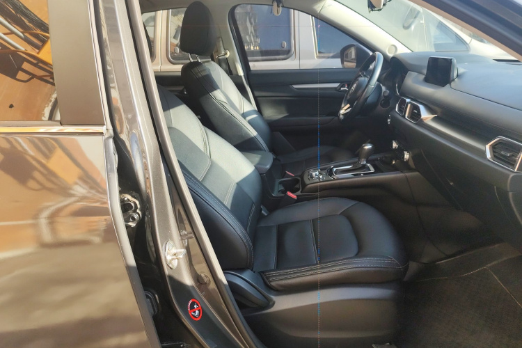 Mazda CX-5 2020 car image #23