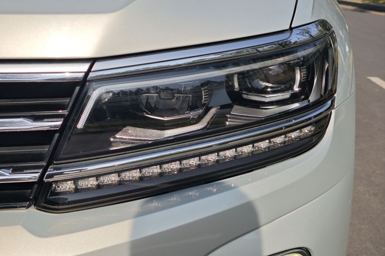 Volkswagen Tiguan L New Energy 2021 imagen de coche #23