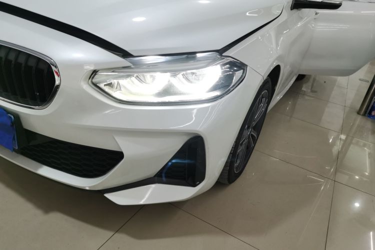 BMW 1 Series 2021 car image #23