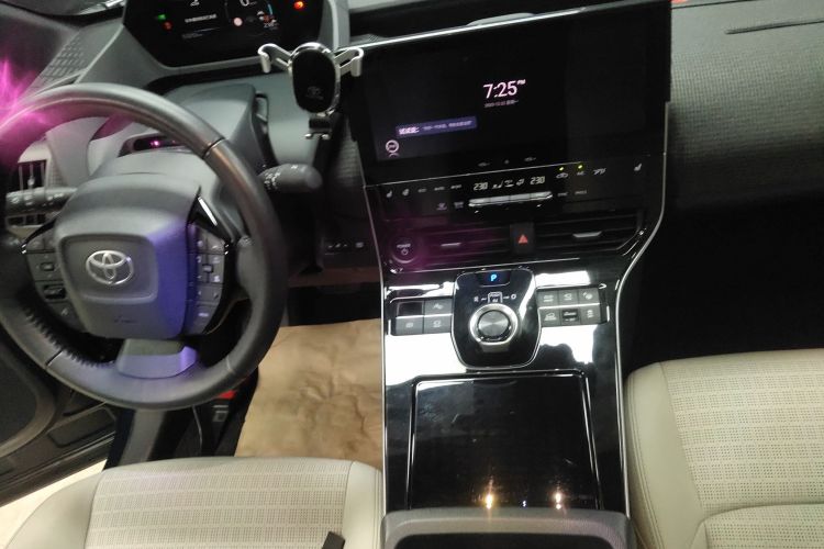 丰田 一汽丰田bZ4X 2022 #23 丰田 一汽丰田bZ4X 2022 汽车图片 #23