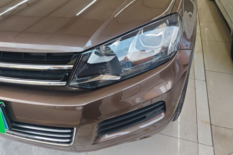 Volkswagen Touareg 2014 #23 Volkswagen Touareg 2014 car image #23