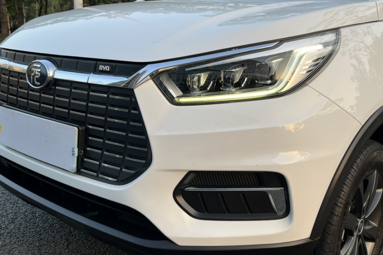 BYD Yuan New Energy 2020 immagine di auto #23