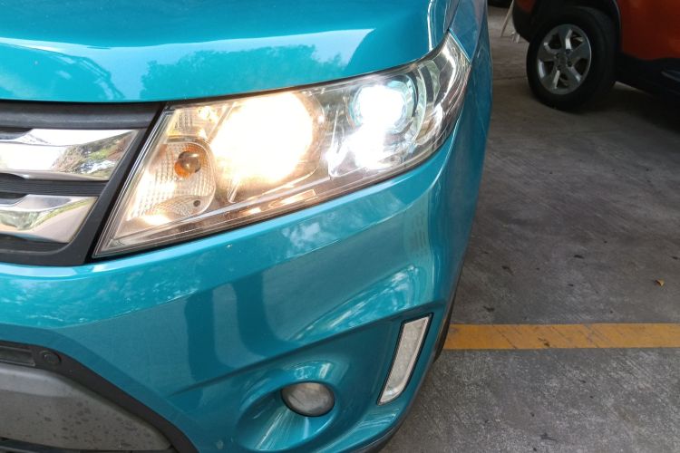 Suzuki Vitara 2016 image de voiture #23