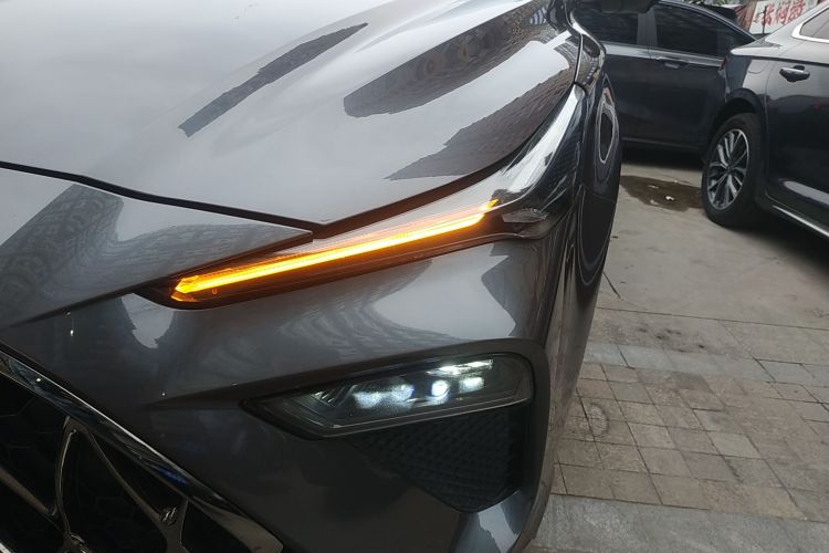 MG 5 Scorpio 2022 car image #23