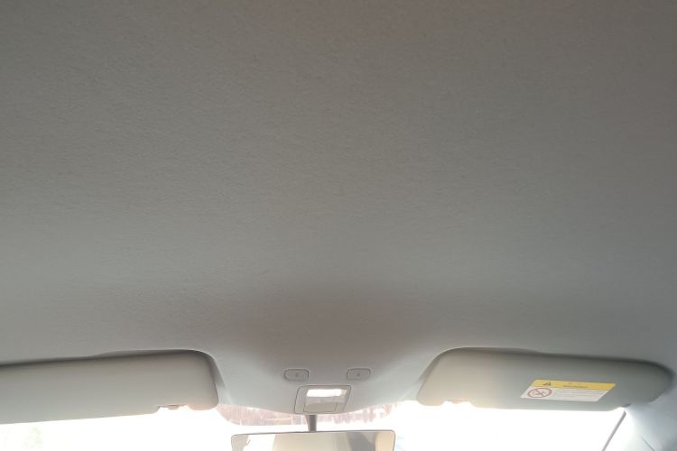 MG 4 EV 2025 car image #23