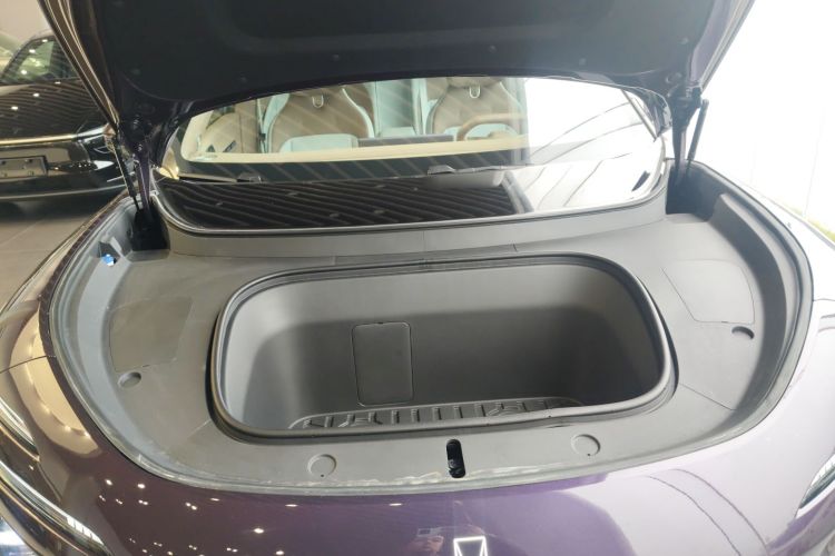 Avatr 07 2025 car image #23