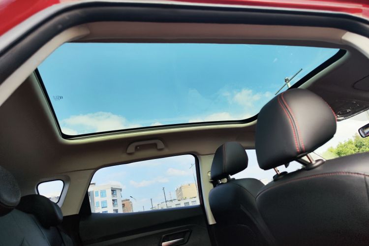 Haval H2s 2016 car image #23