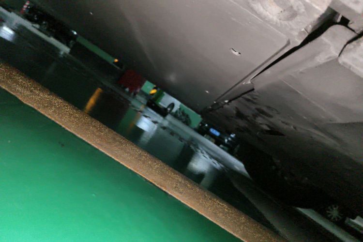 极氪 极氪009 2023 汽车图片 #23