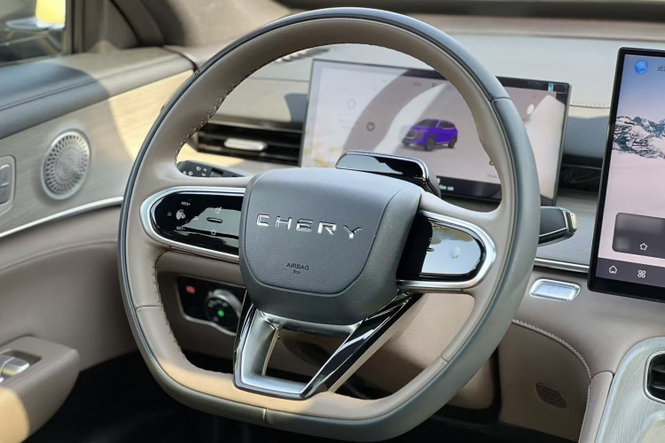 Chery Tiggo 8 Plus 2024 car image #23