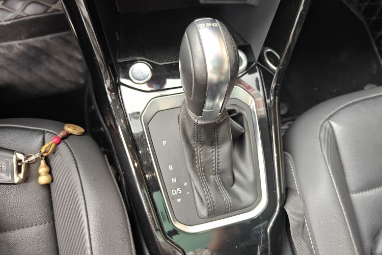 T-Roc 2020 car image #23