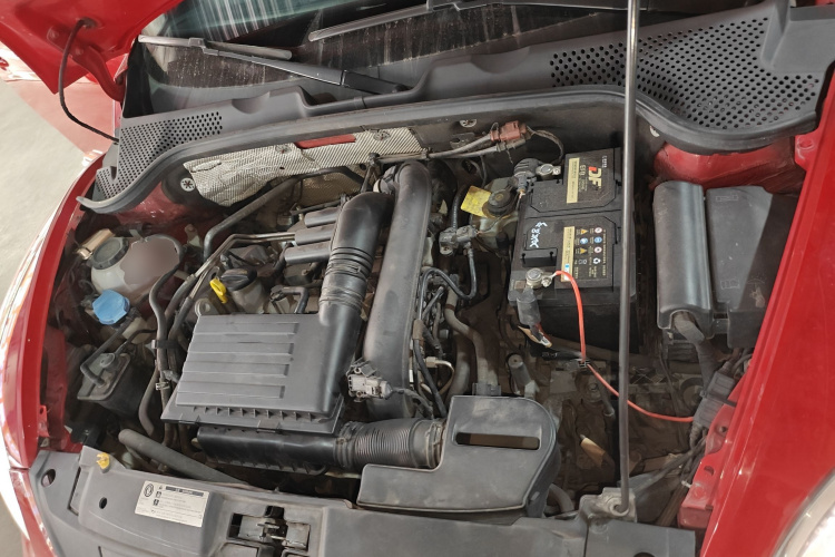 Volkswagen Beetle 2018 immagine di auto #23