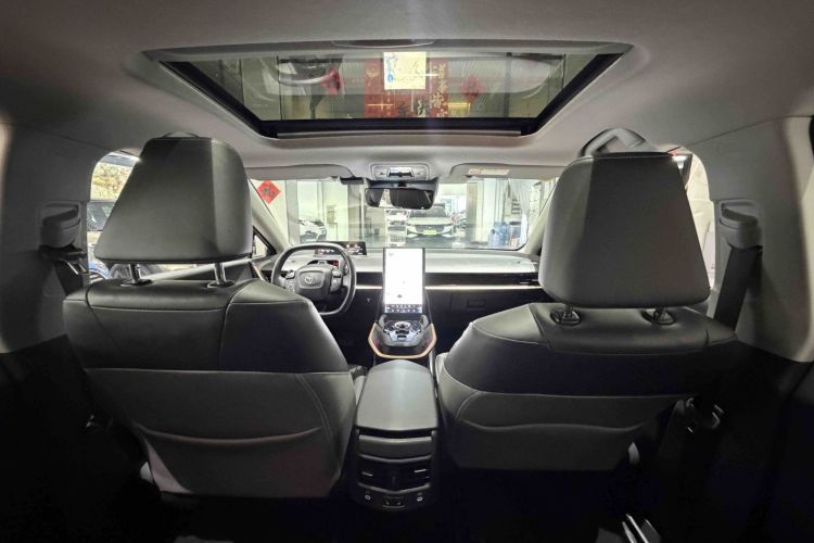 Toyota bZ3 2023 #23 Toyota bZ3 2023 immagine di auto #23