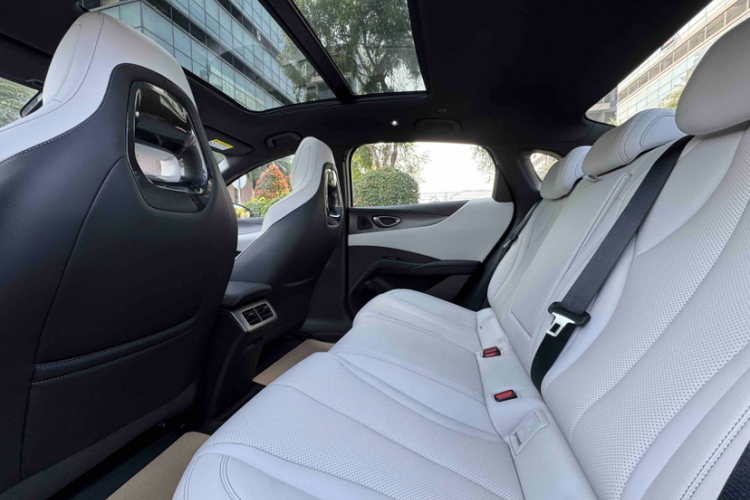 BYD Seal 06 New Energy 2025 #23 BYD Seal 06 New Energy 2025 car image #23