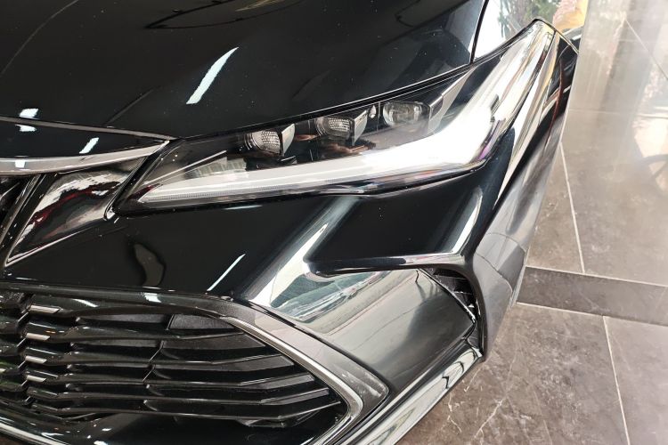 Toyota Avalon 2023 car image #23