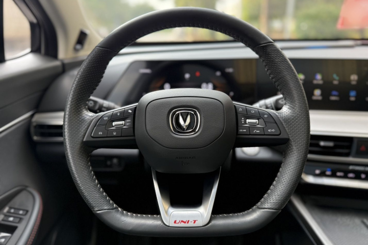 Changan UNI-T 2021 car image #23