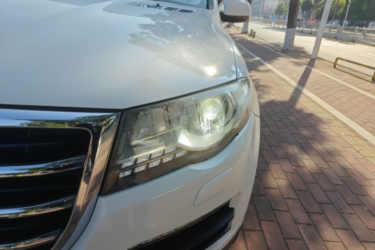 Haval H8 2015 #23 Haval H8 2015 car image #23