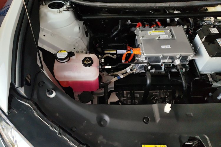 Toyota bZ5 2025 #23 Toyota bZ5 2025 car image #23