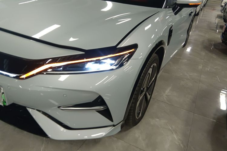 BYD SongL EV 2025 #23 BYD SongL EV 2025 car image #23