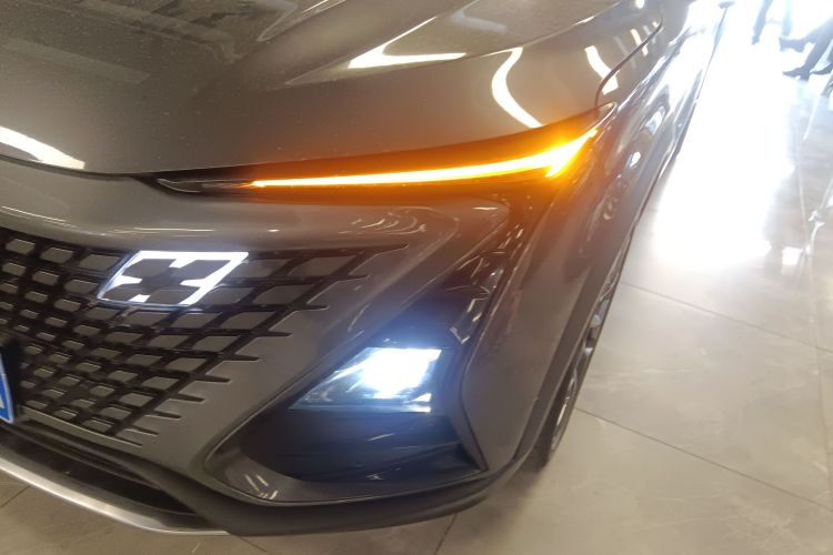 Changan UNI-T 2022 car image #23