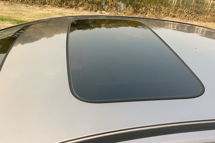 Honda Greiz 2015 car image #23