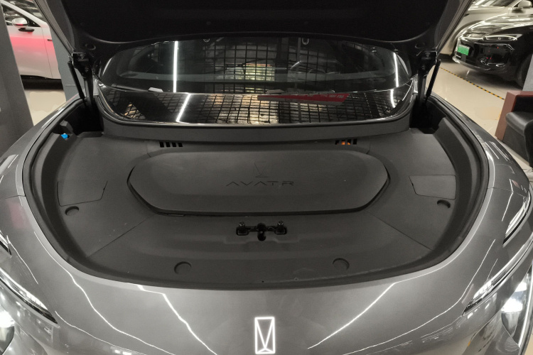 Avatr 07 2024 car image #23