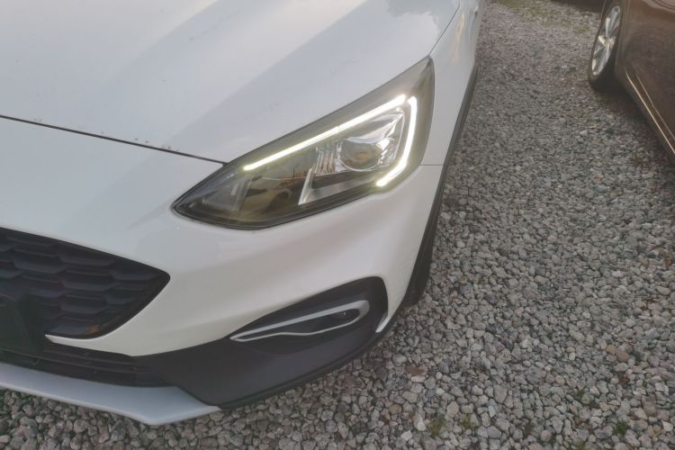 Ford Focus Active 2020 صورة سيارة #23