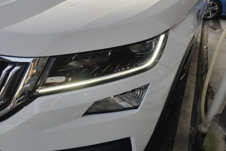 Skoda Kodiaq 2021 car image #23