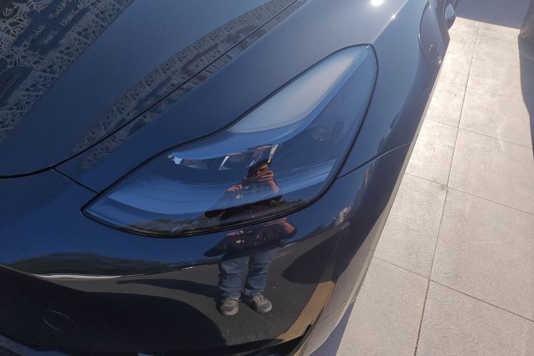 Tesla Model Y 2025 #23 Tesla Model Y 2025 car image #23