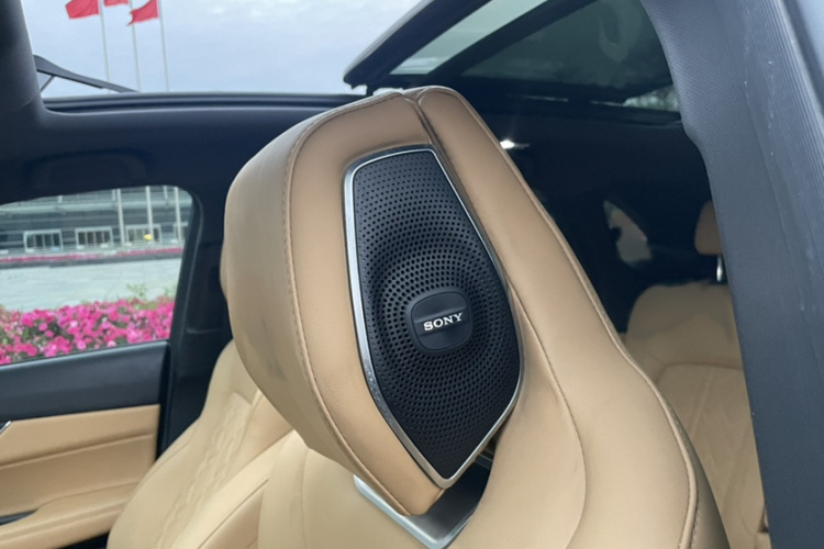 Changan UNI-K 2021 car image #23