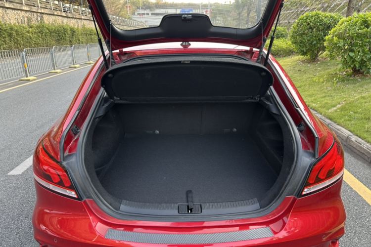 MG 6 New Energy 2020 #23 MG 6 New Energy 2020 car image #23