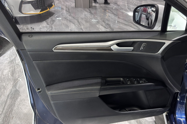 Ford Mondeo 2020 #23 Ford Mondeo 2020 car image #23