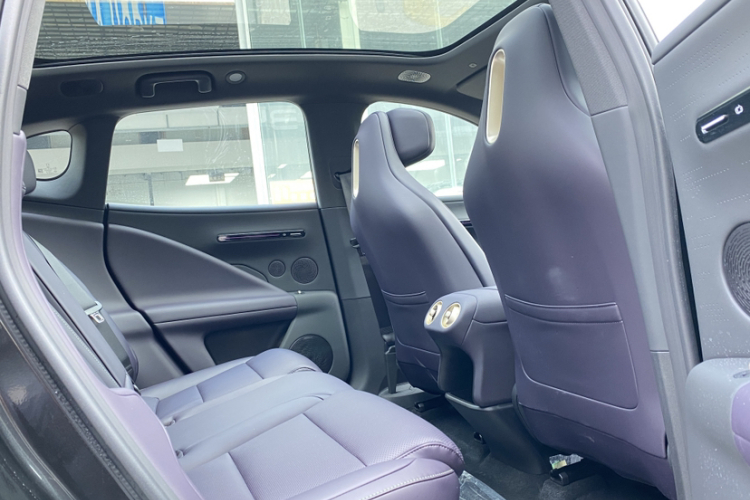 Avatr 07 2025 car image #23