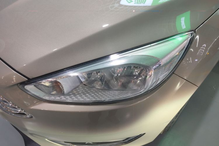 Ford Focus 2016 image de voiture #23