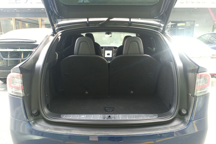 特斯拉 Model X 2018 汽车图片 #23