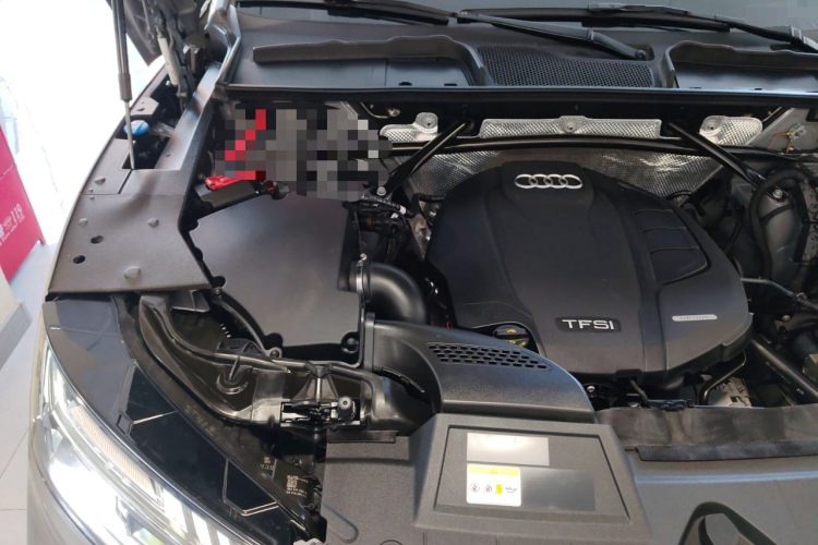 Audi Q5L Sportback 2023 #23 Audi Q5L Sportback 2023 immagine di auto #23