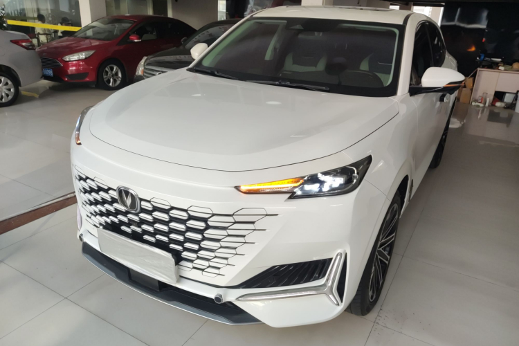 Changan UNI-K iDD 2022 car image #23