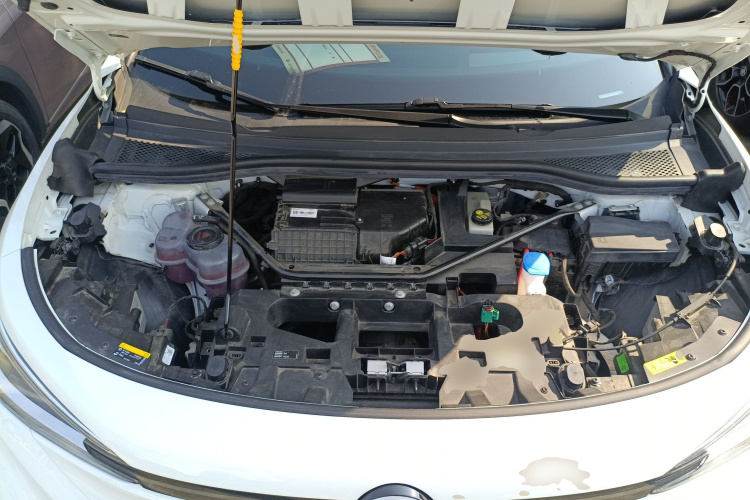 Volkswagen ID.4 X 2025 car image #23