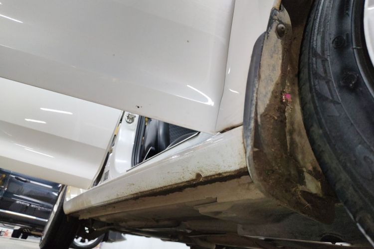 Skoda Rapid 2018 car image #23