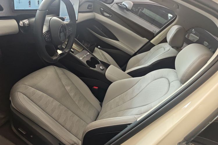 BYD Seal 06 DM-i 2025 #23 BYD Seal 06 DM-i 2025 immagine di auto #23