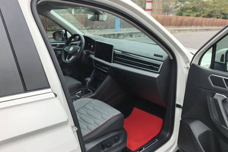 Volkswagen Tiguan L New Energy 2022 car image #23