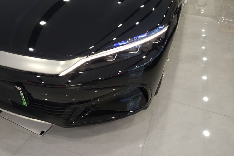 BYD Han 2024 car image #23