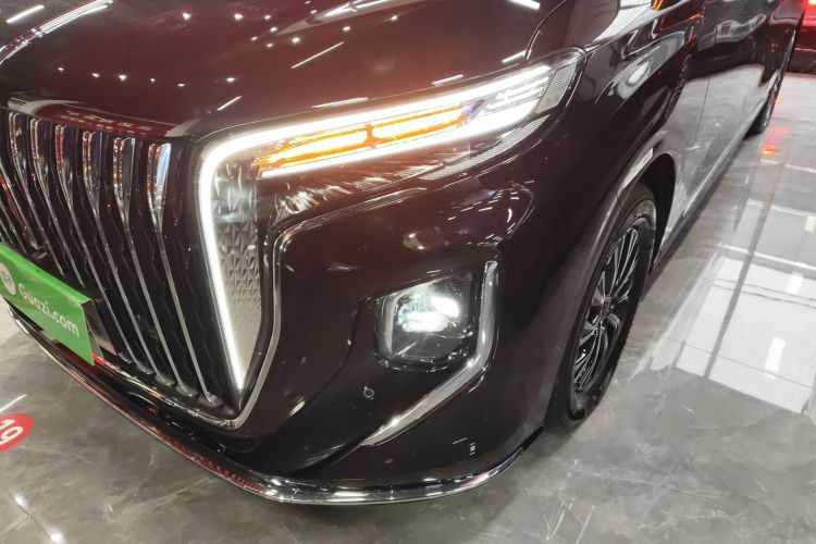 HongQi HQ9 PHEV 2024 #23 HongQi HQ9 PHEV 2024 car image #23
