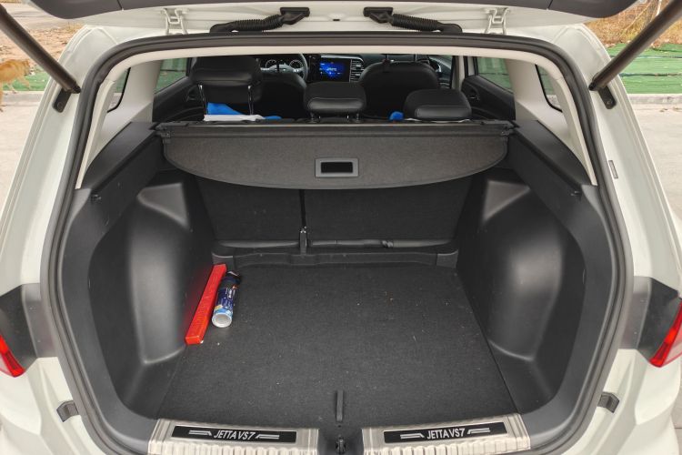 Jetta VS7 2021 car image #23