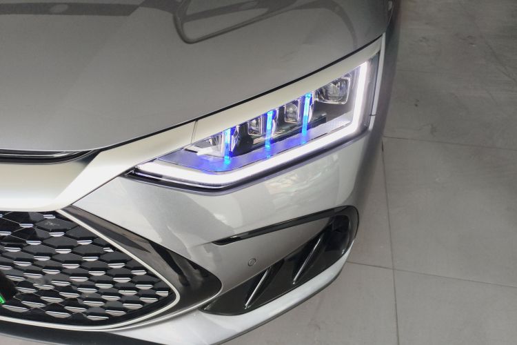 BYD Han 2024 car image #23